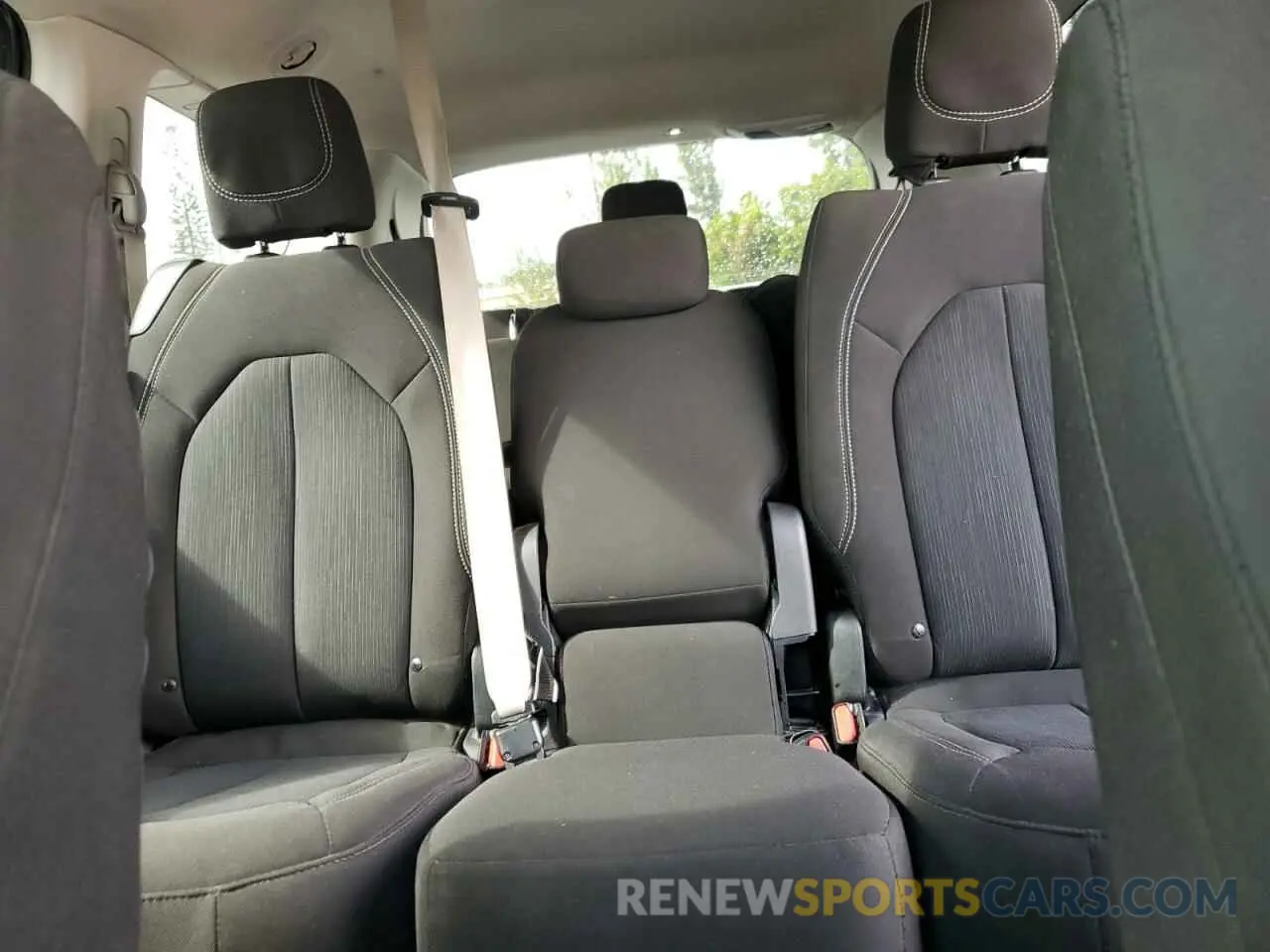 10 fotografías del automóvil dañado 2C4RC1CG8MR555139 CHRYSLER MINIVAN 2021