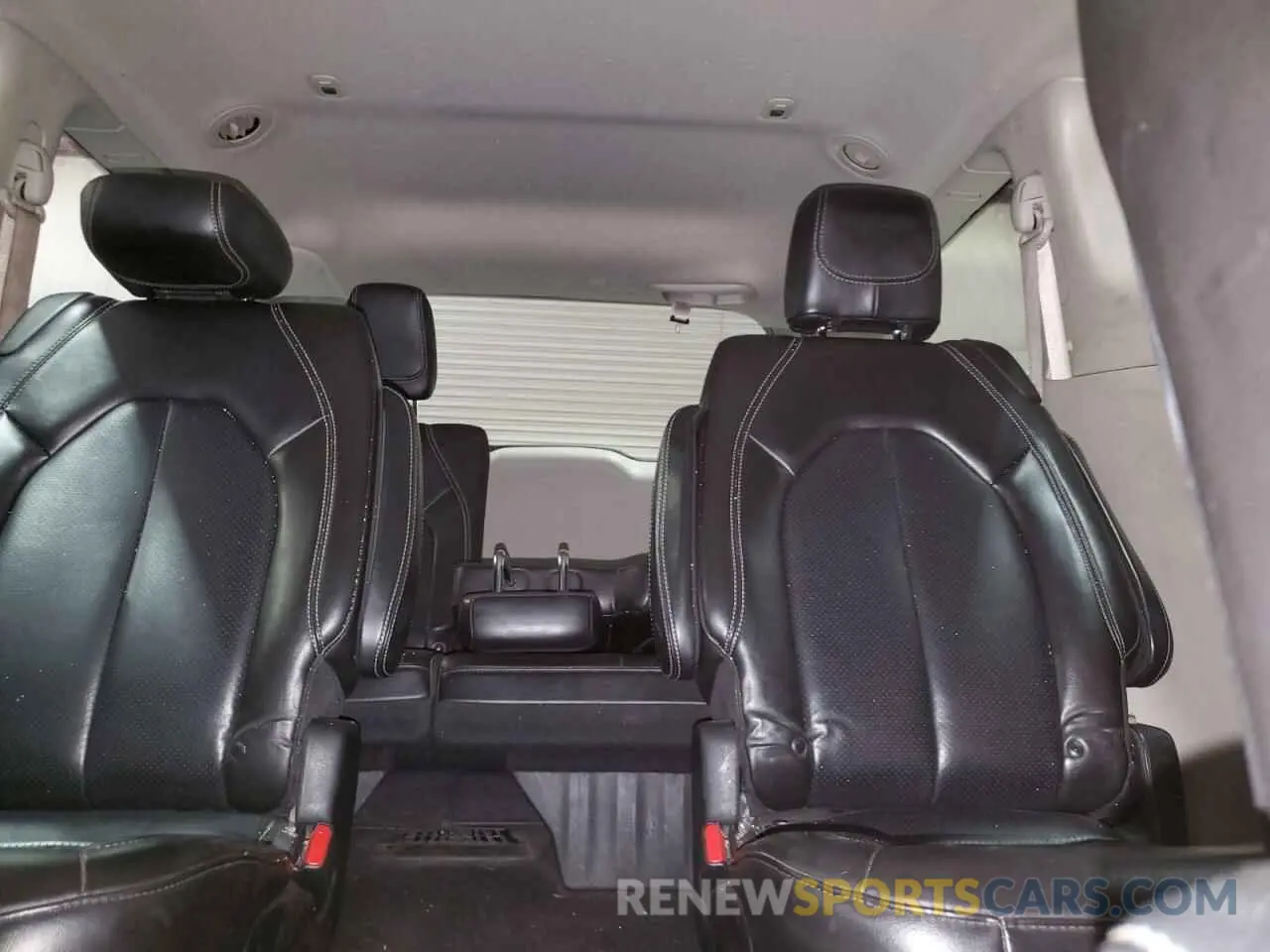 10 fotografías del automóvil dañado 2C4RC1DG0MR505589 CHRYSLER MINIVAN 2021