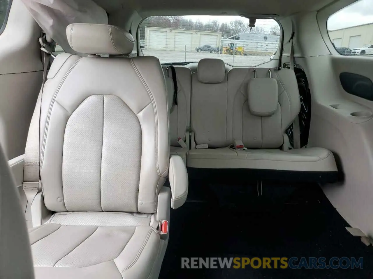 10 fotografías del automóvil dañado 2C4RC1DG0MR506242 CHRYSLER MINIVAN 2021