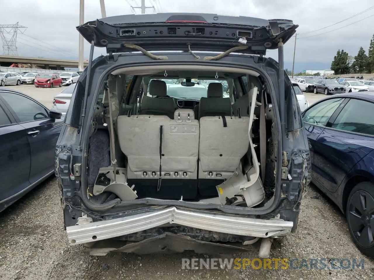 6 fotografías del automóvil dañado 2C4RC1DG0MR551892 CHRYSLER MINIVAN 2021