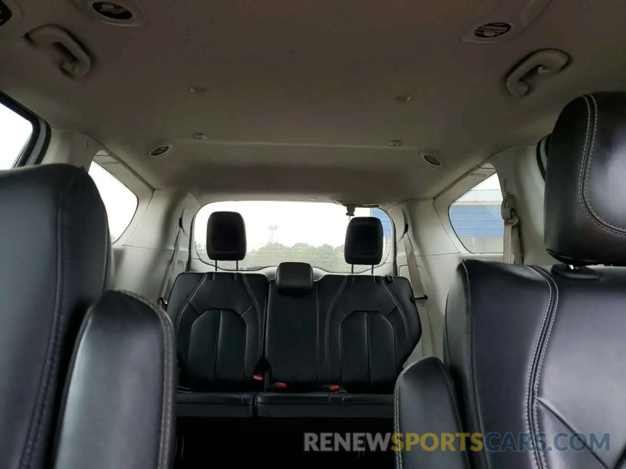 10 fotografías del automóvil dañado 2C4RC1DG0MR604011 CHRYSLER MINIVAN 2021