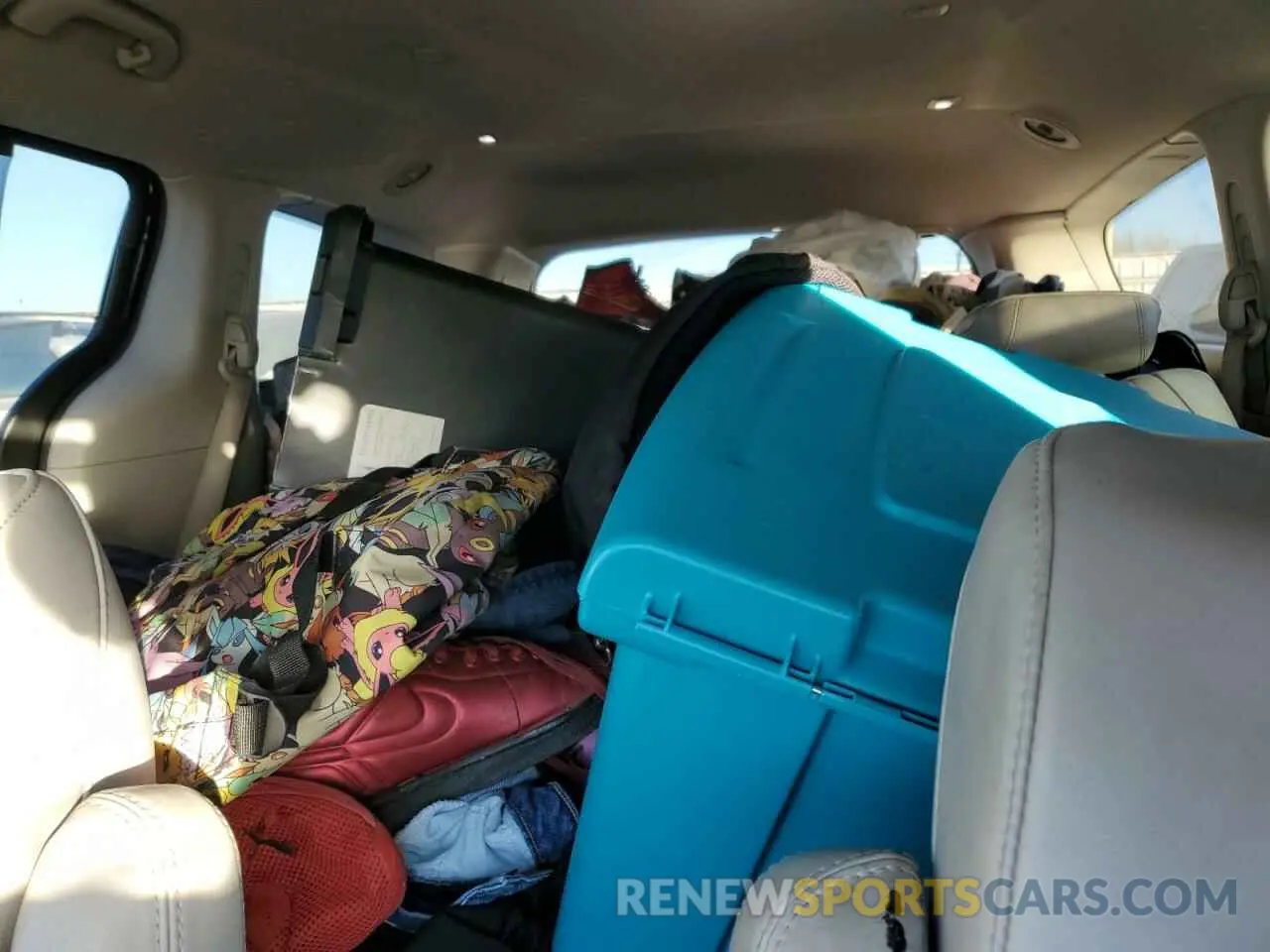 10 fotografías del automóvil dañado 2C4RC1DG1MR539220 CHRYSLER MINIVAN 2021
