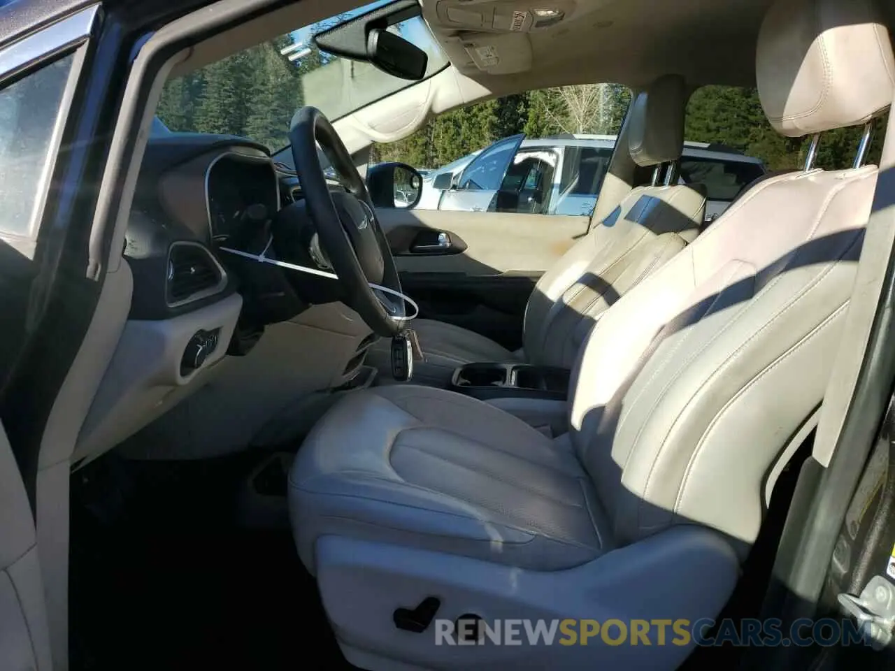 7 fotografías del automóvil dañado 2C4RC1DG1MR549844 CHRYSLER MINIVAN 2021