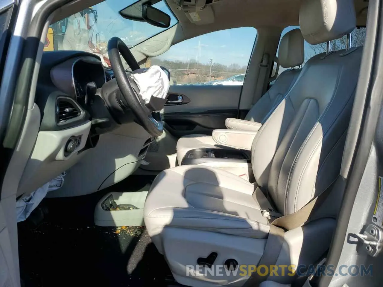 7 fotografías del automóvil dañado 2C4RC1DG6MR520503 CHRYSLER MINIVAN 2021