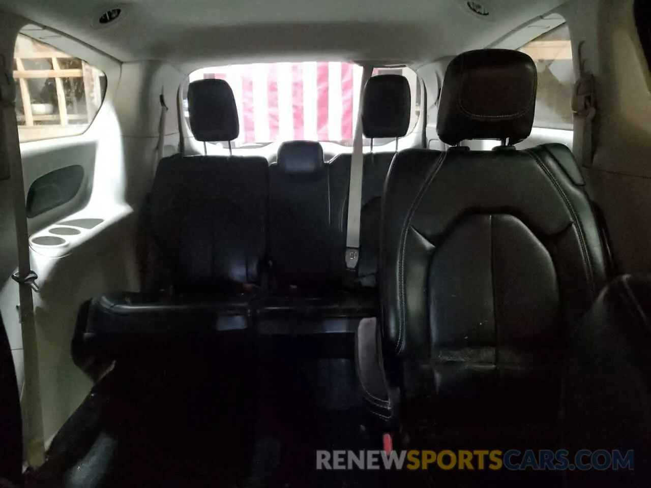 10 fotografías del automóvil dañado 2C4RC1DG6MR543053 CHRYSLER MINIVAN 2021