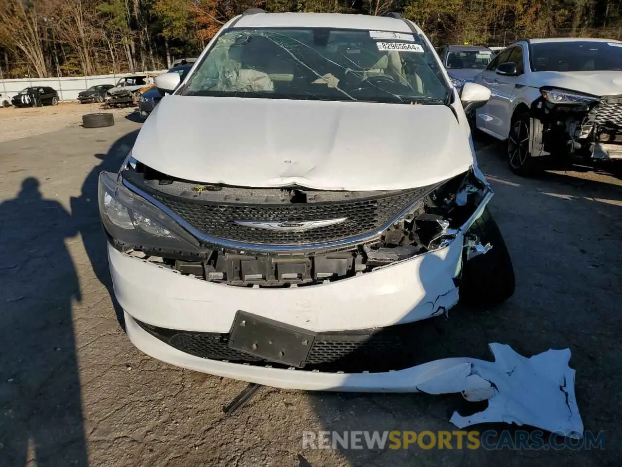 5 fotografías del automóvil dañado 2C4RC1DG8MR551056 CHRYSLER MINIVAN 2021