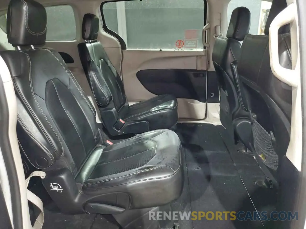 11 fotografías del automóvil dañado 2C4RC1DGXMR520665 CHRYSLER MINIVAN 2021