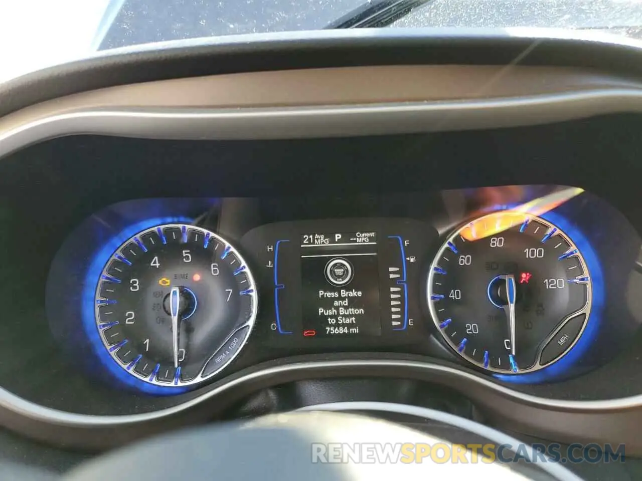 9 fotografías del automóvil dañado 2C4RC1DGXMR532699 CHRYSLER MINIVAN 2021
