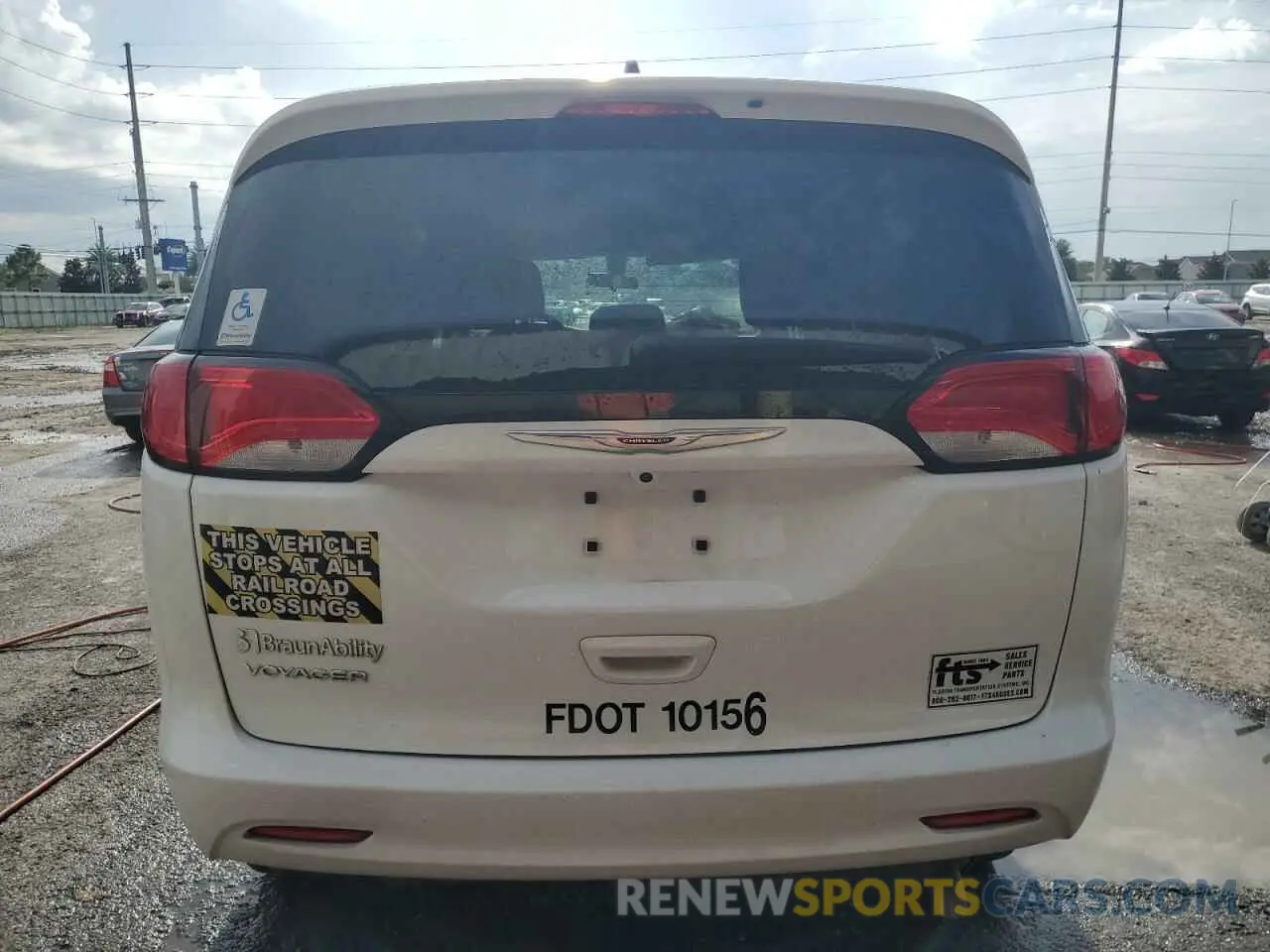 6 fotografías del automóvil dañado 2C4RC1CG2NR103821 CHRYSLER MINIVAN 2022