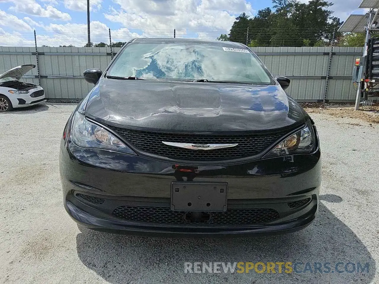 5 fotografías del automóvil dañado 2C4RC1CG2NR153022 CHRYSLER MINIVAN 2022
