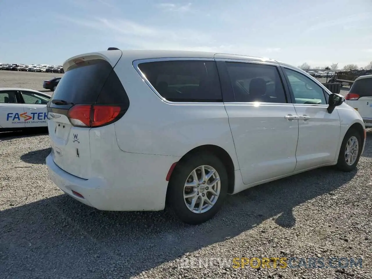 3 fotografías del automóvil dañado 2C4RC1CG3NR120885 CHRYSLER MINIVAN 2022