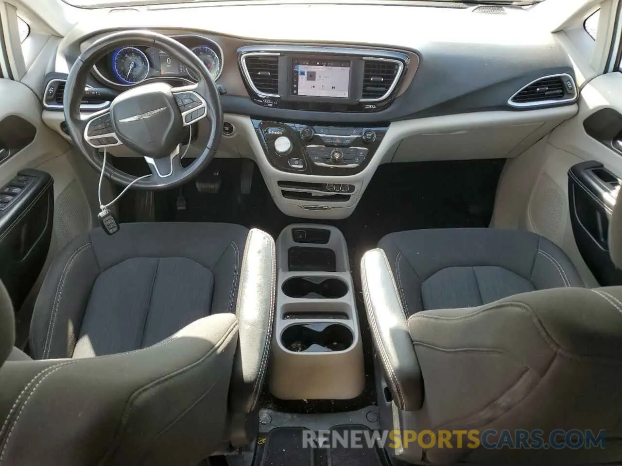 8 fotografías del automóvil dañado 2C4RC1CG3NR120885 CHRYSLER MINIVAN 2022