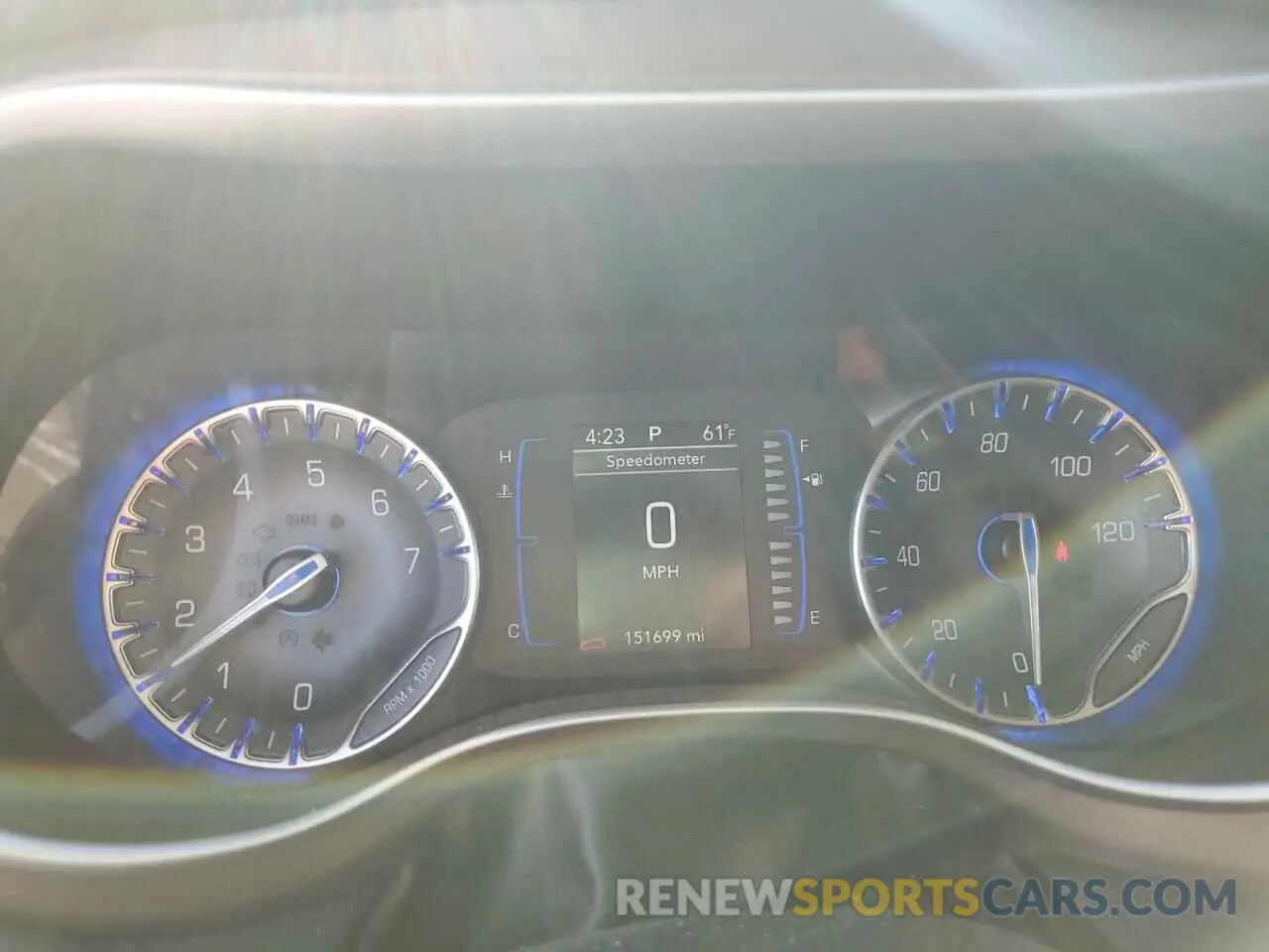 9 fotografías del automóvil dañado 2C4RC1CG3NR120885 CHRYSLER MINIVAN 2022
