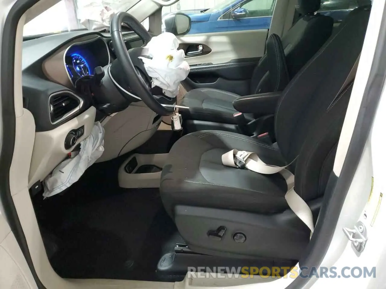 7 fotografías del automóvil dañado 2C4RC1CG7NR192172 CHRYSLER MINIVAN 2022