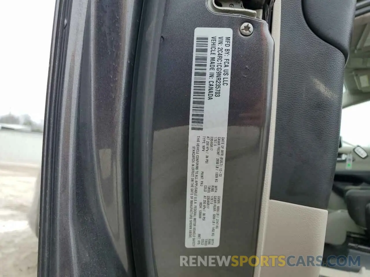 13 fotografías del automóvil dañado 2C4RC1CG9NR235703 CHRYSLER MINIVAN 2022