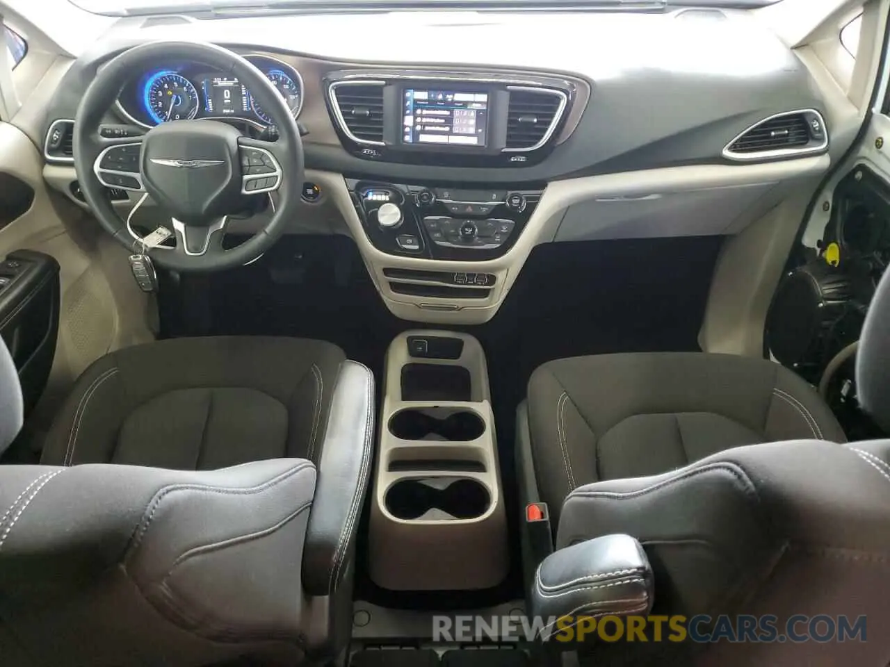 8 fotografías del automóvil dañado 2C4RC1CG1PR520270 CHRYSLER MINIVAN 2023