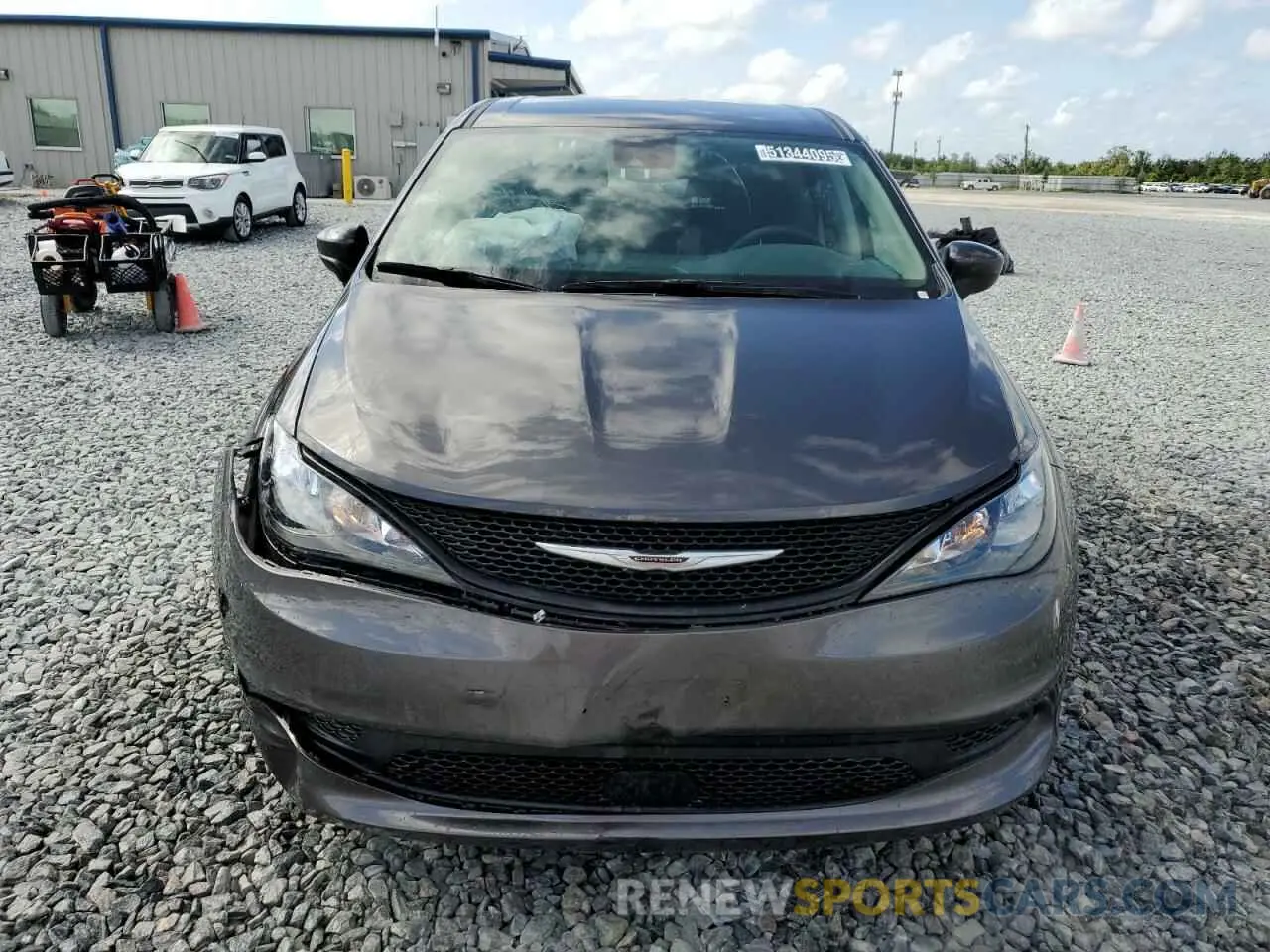 5 fotografías del automóvil dañado 2C4RC1CG3PR520285 CHRYSLER MINIVAN 2023