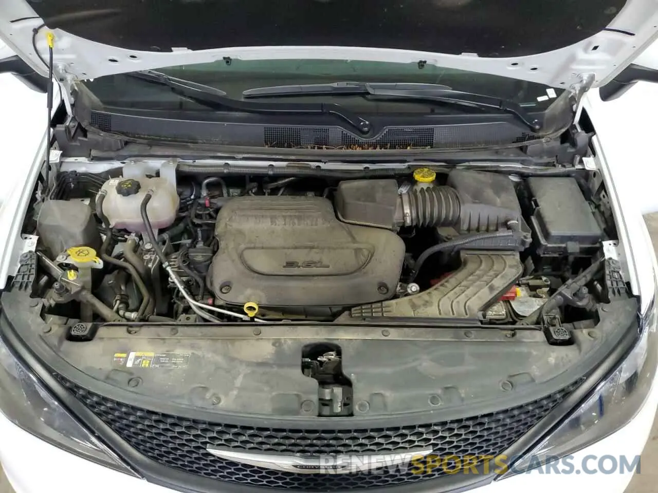 12 fotografías del automóvil dañado 2C4RC1CG5PR520286 CHRYSLER MINIVAN 2023