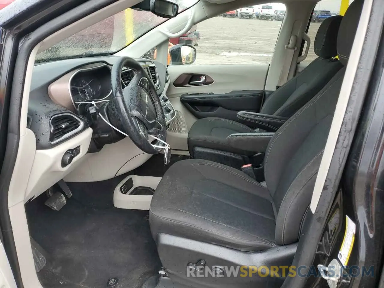 7 fotografías del automóvil dañado 2C4RC1CG5PR534446 CHRYSLER MINIVAN 2023