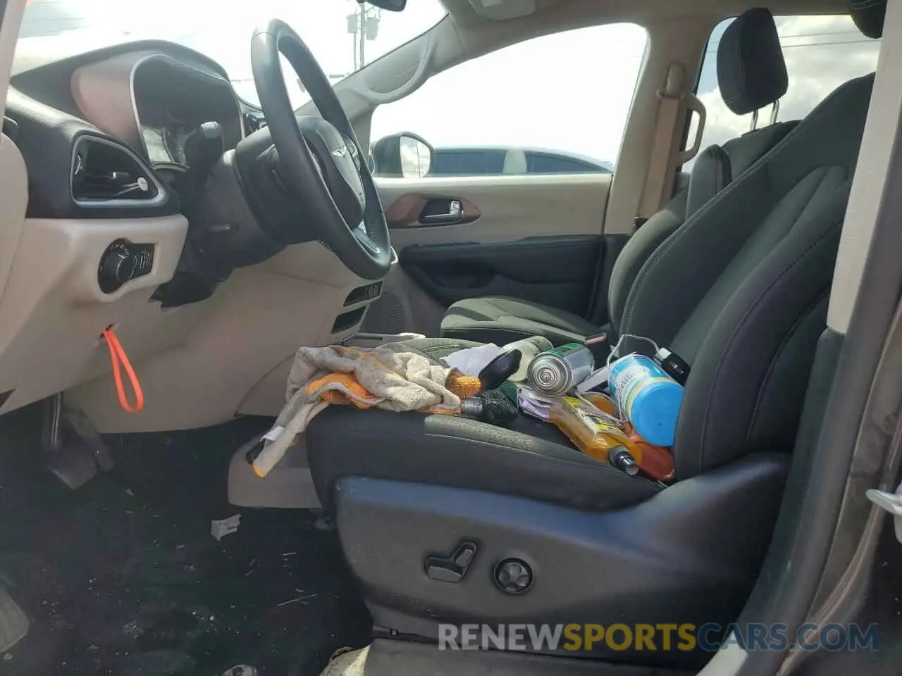 7 fotografías del automóvil dañado 2C4RC1CG7PR602732 CHRYSLER MINIVAN 2023
