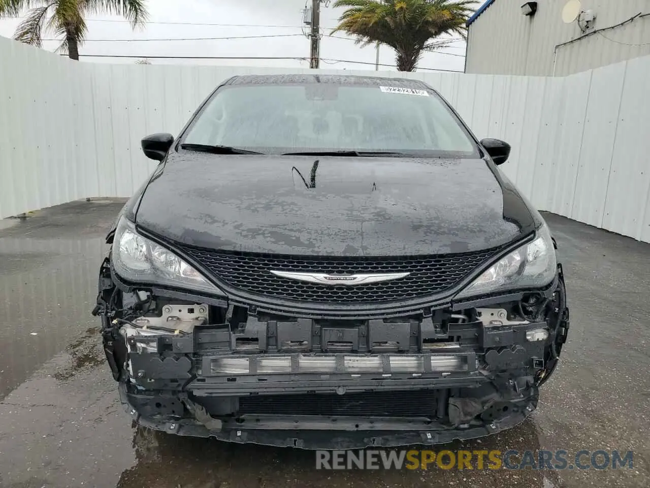 5 fotografías del automóvil dañado 2C4RC1CG9PR515558 CHRYSLER MINIVAN 2023