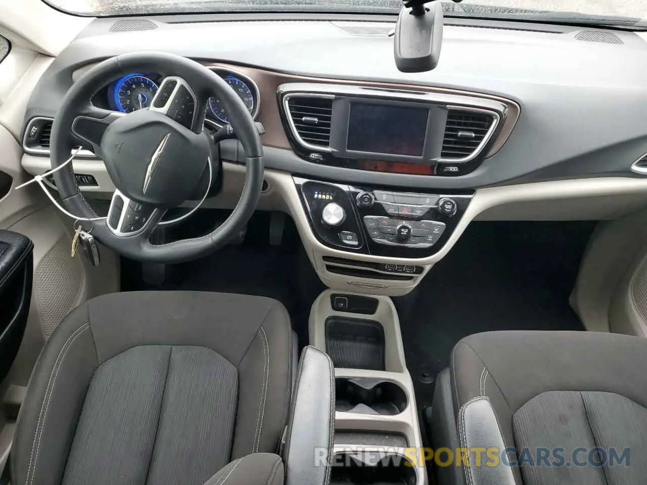 8 fotografías del automóvil dañado 2C4RC1CG9PR515558 CHRYSLER MINIVAN 2023