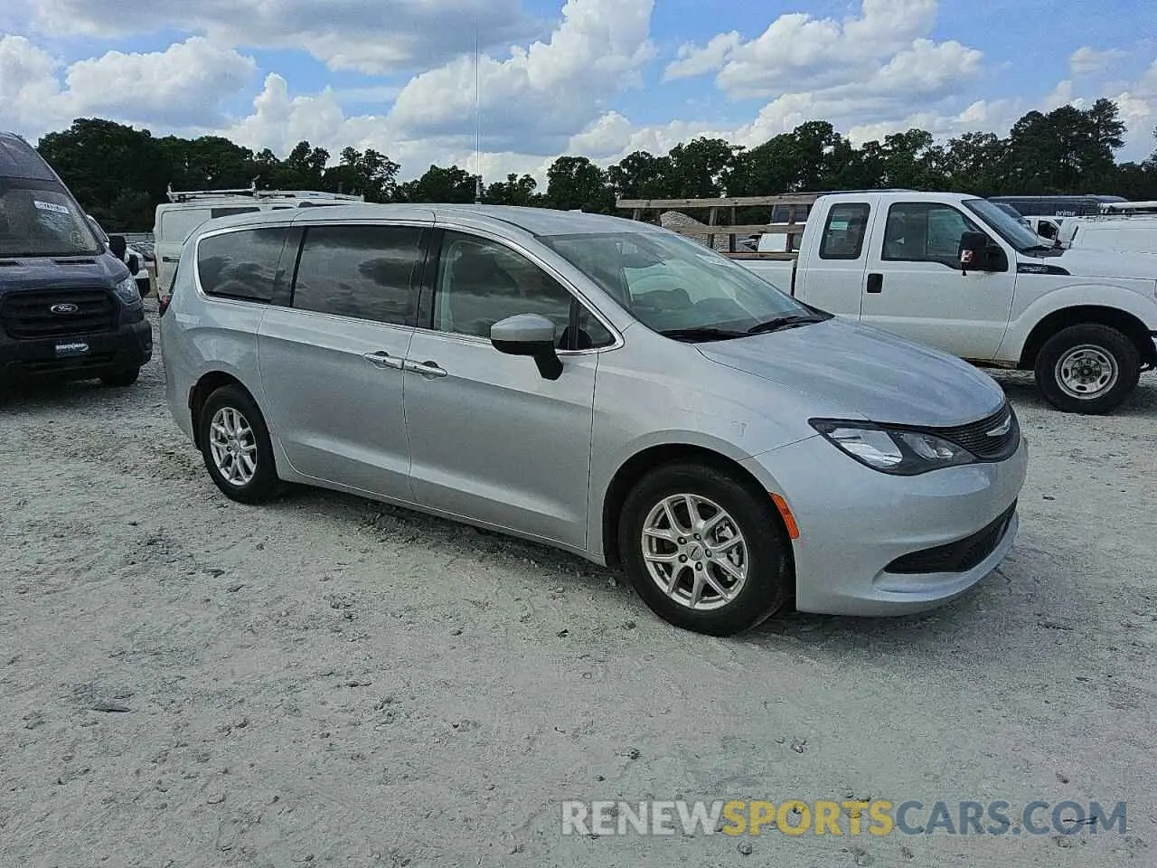 4 fotografías del automóvil dañado 2C4RC1CG9PR554005 CHRYSLER MINIVAN 2023
