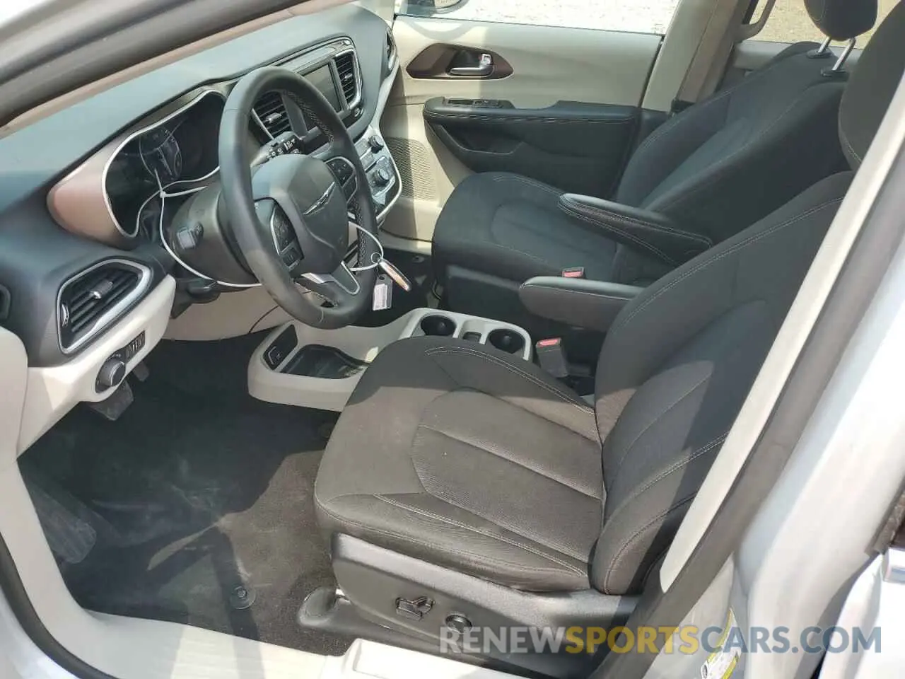 7 fotografías del automóvil dañado 2C4RC1CG9PR607480 CHRYSLER MINIVAN 2023