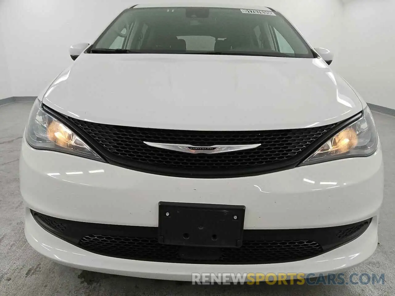 5 fotografías del automóvil dañado 2C4RC1CG9PR608144 CHRYSLER MINIVAN 2023