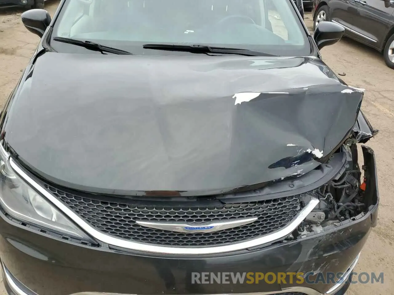 12 fotografías del automóvil dañado 2C4RC1BG0KR537538 CHRYSLER PACIFICA 2019