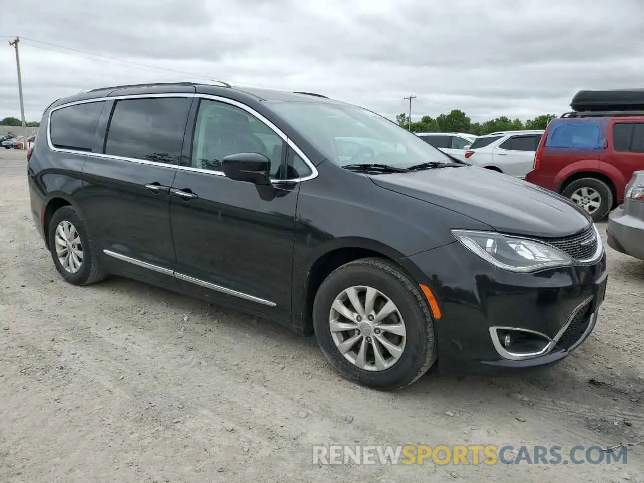 4 fotografías del automóvil dañado 2C4RC1BG0KR593169 CHRYSLER PACIFICA 2019