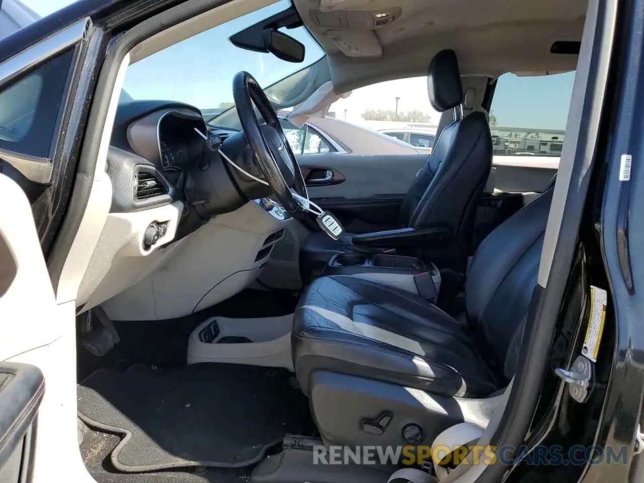 7 fotografías del automóvil dañado 2C4RC1BG0KR651135 CHRYSLER PACIFICA 2019