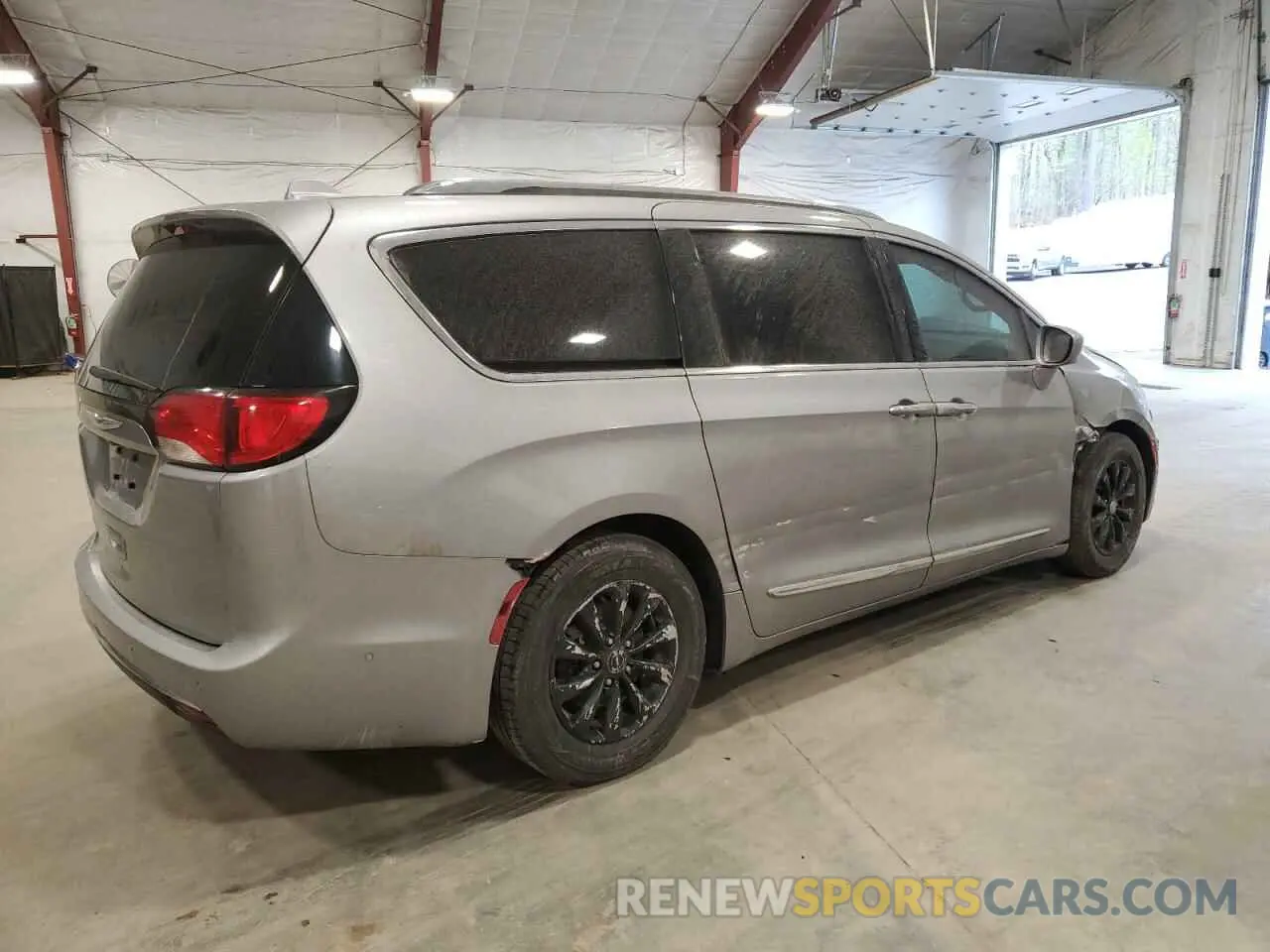 3 fotografías del automóvil dañado 2C4RC1BG0KR714735 CHRYSLER PACIFICA 2019