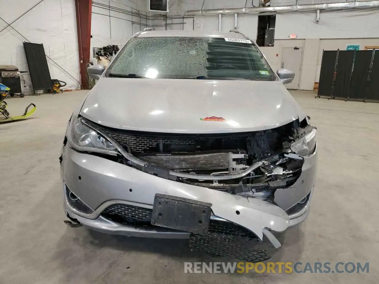 5 fotografías del automóvil dañado 2C4RC1BG0KR714735 CHRYSLER PACIFICA 2019