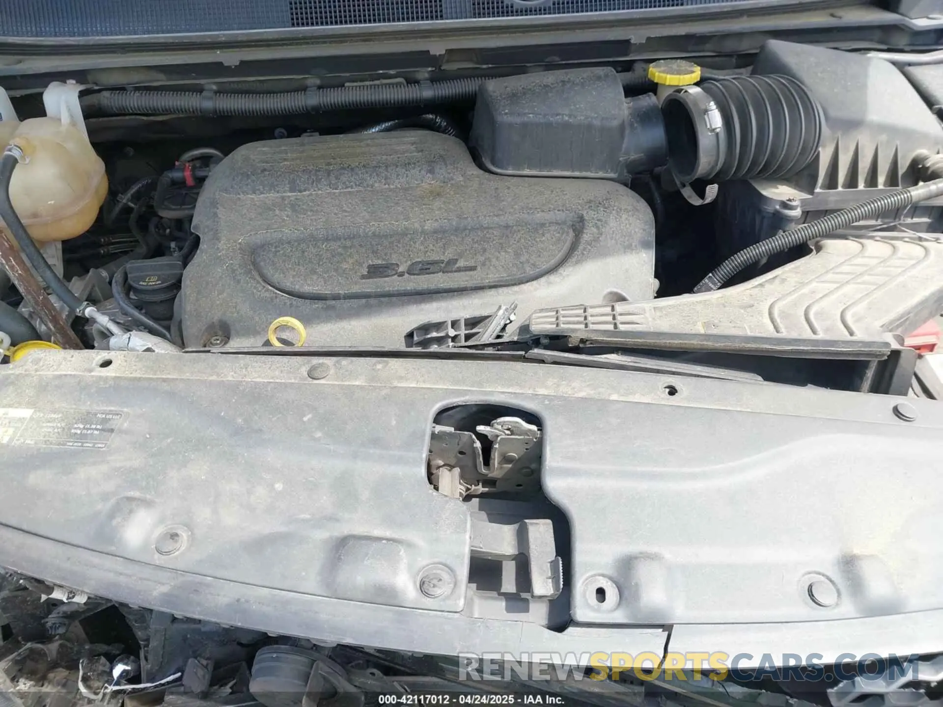 10 fotografías del automóvil dañado 2C4RC1BG0KR714914 CHRYSLER PACIFICA 2019