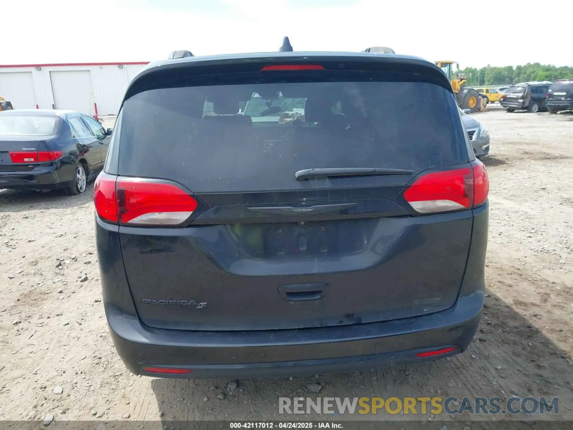 16 fotografías del automóvil dañado 2C4RC1BG0KR714914 CHRYSLER PACIFICA 2019