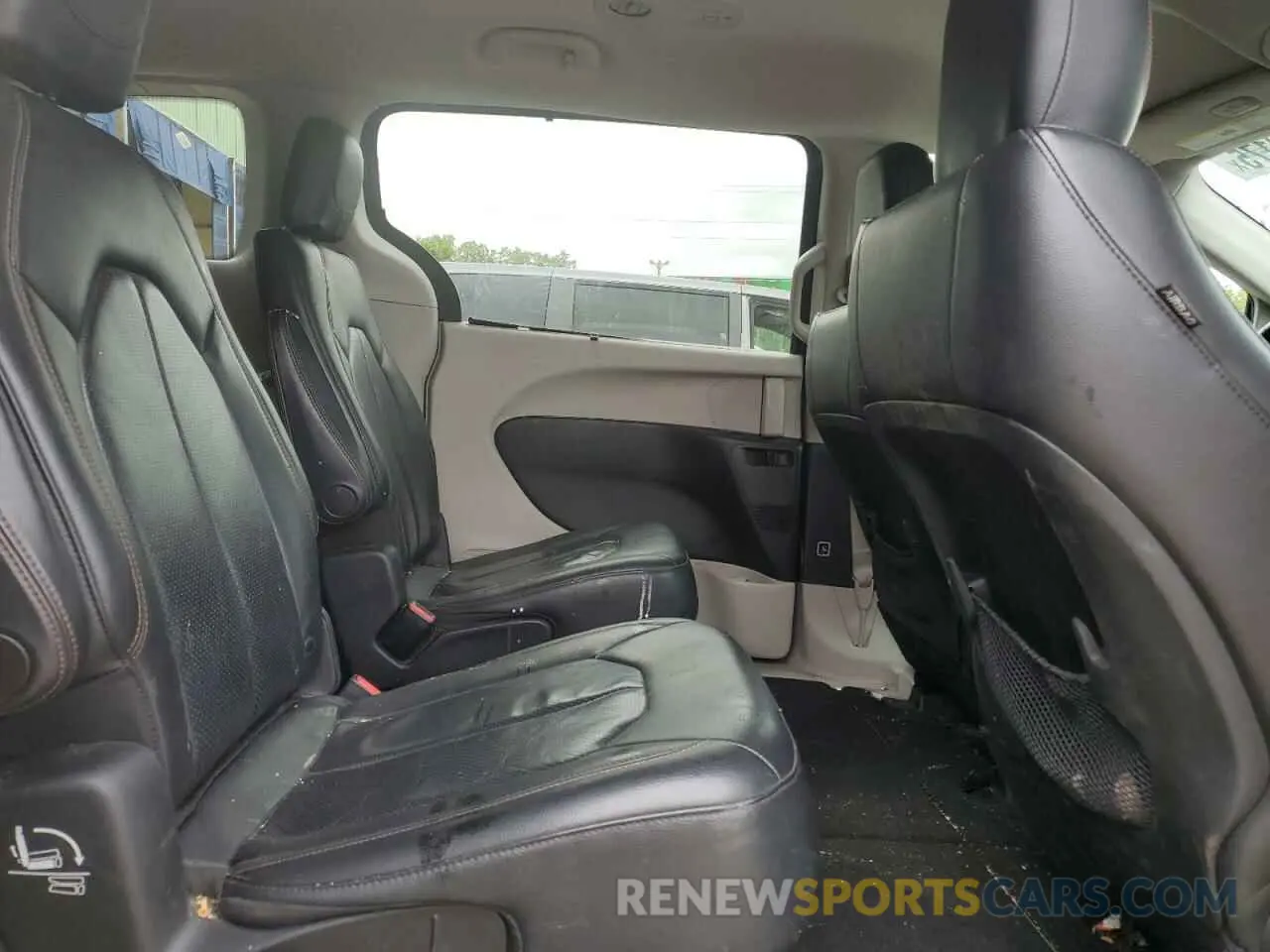 11 fotografías del automóvil dañado 2C4RC1BG1KR537161 CHRYSLER PACIFICA 2019
