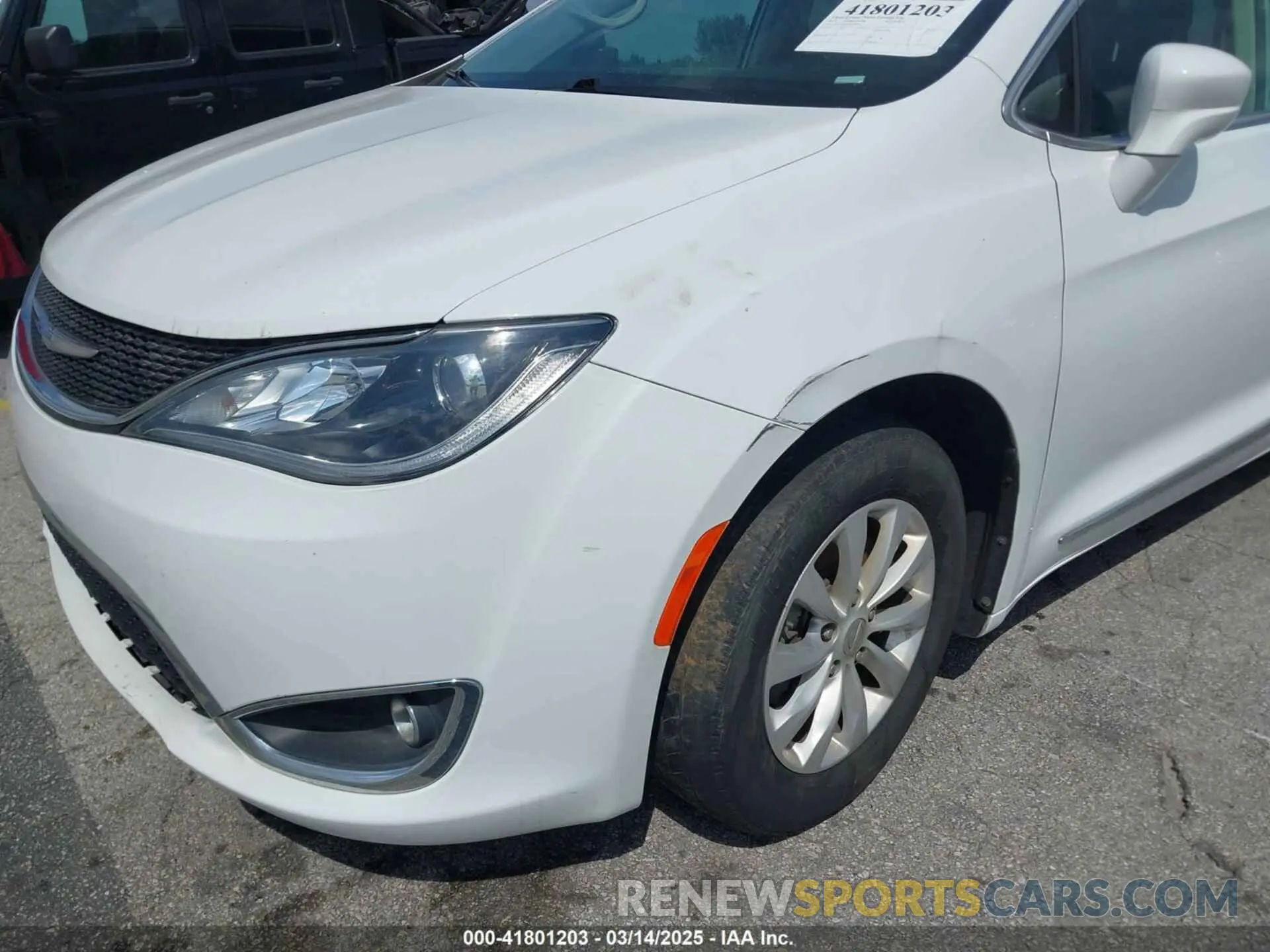 6 fotografías del automóvil dañado 2C4RC1BG1KR539668 CHRYSLER PACIFICA 2019