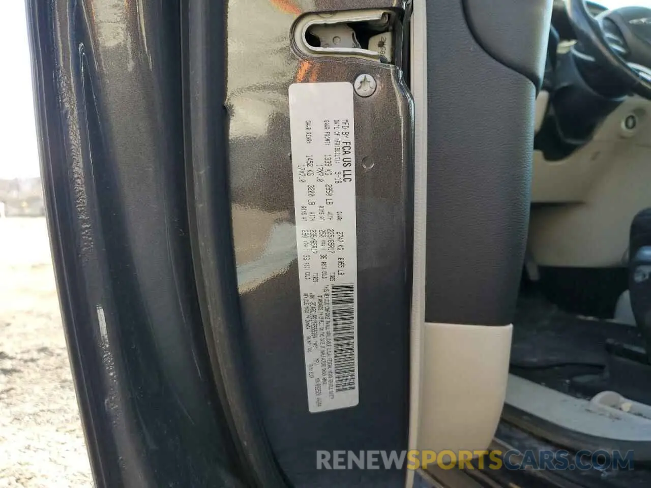 13 fotografías del automóvil dañado 2C4RC1BG1KR555384 CHRYSLER PACIFICA 2019