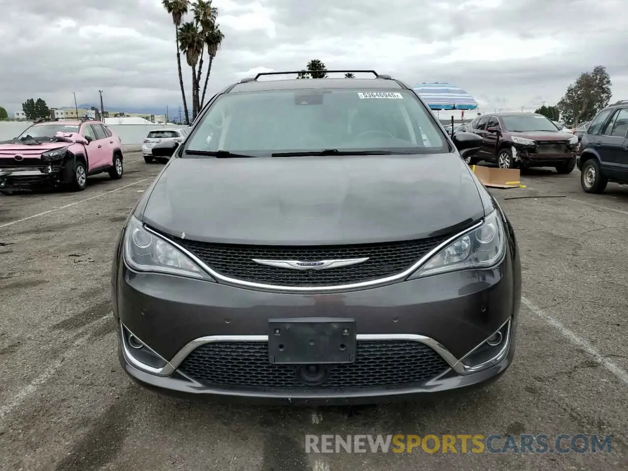 5 fotografías del automóvil dañado 2C4RC1BG2KR627886 CHRYSLER PACIFICA 2019