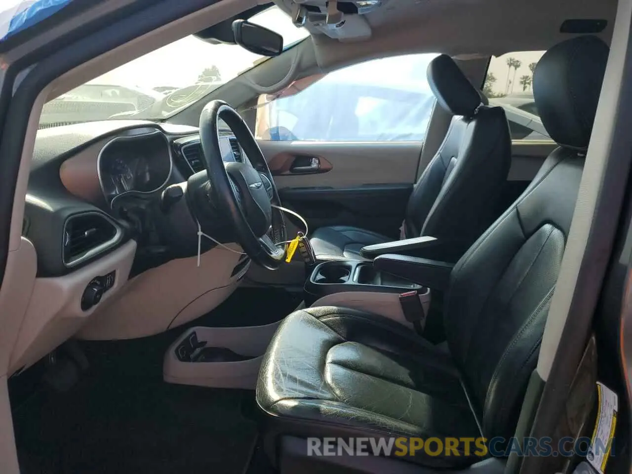 7 fotografías del automóvil dañado 2C4RC1BG2KR627886 CHRYSLER PACIFICA 2019