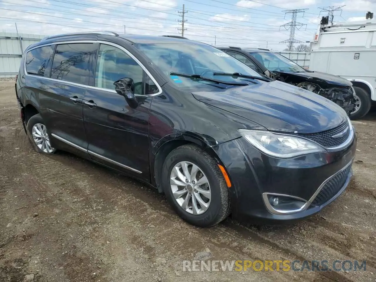 4 fotografías del automóvil dañado 2C4RC1BG2KR651542 CHRYSLER PACIFICA 2019