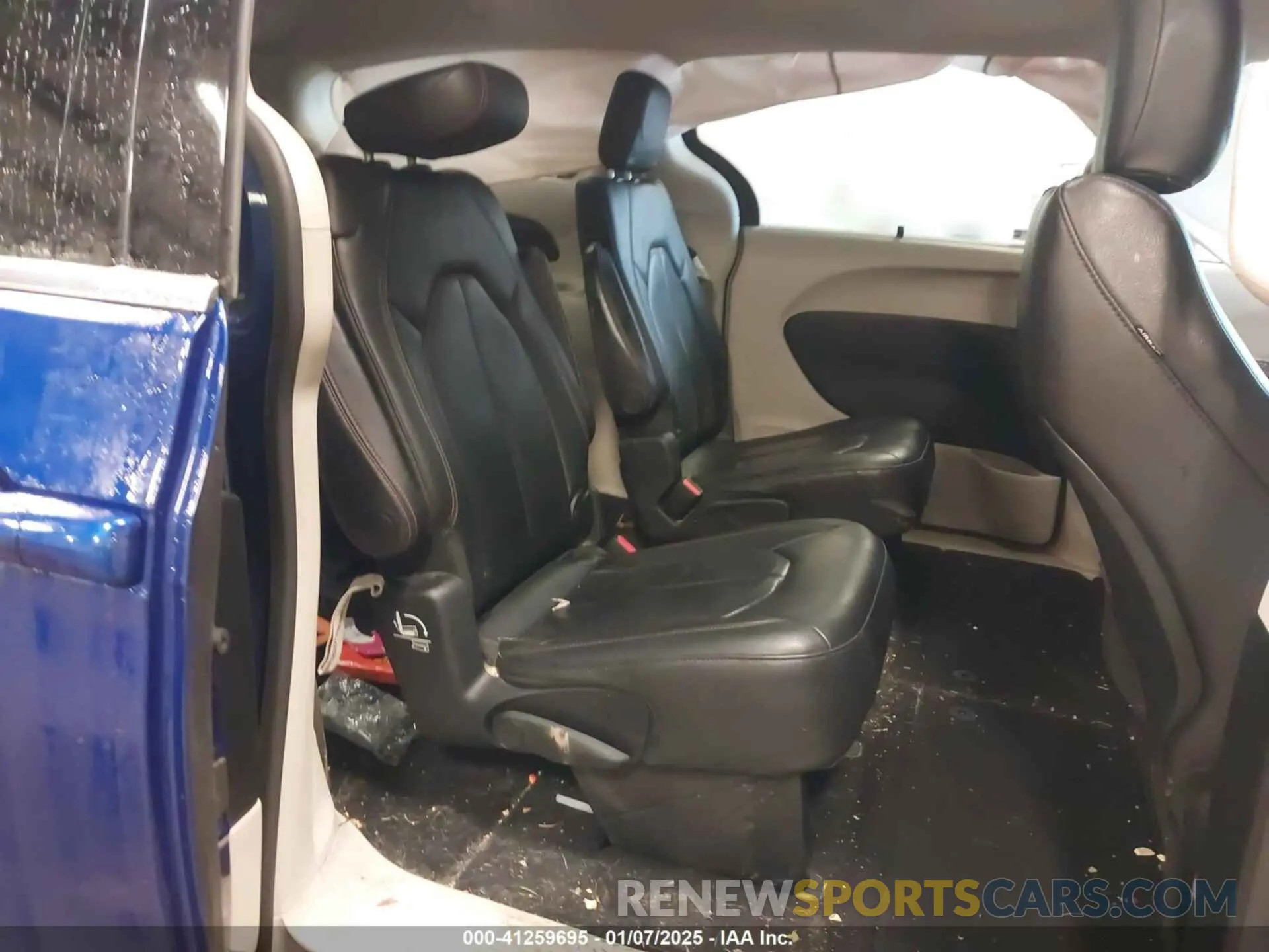 8 fotografías del automóvil dañado 2C4RC1BG3KR589018 CHRYSLER PACIFICA 2019