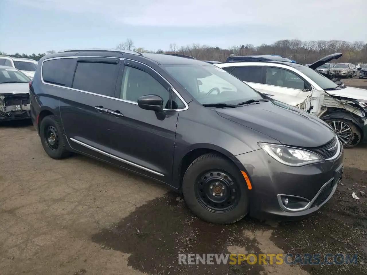 4 fotografías del automóvil dañado 2C4RC1BG4KR550390 CHRYSLER PACIFICA 2019