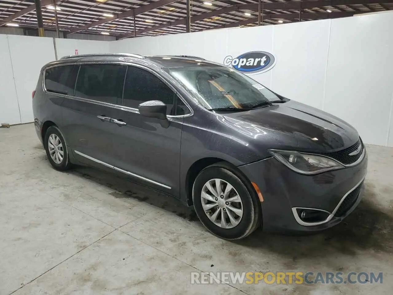 4 fotografías del automóvil dañado 2C4RC1BG4KR626710 CHRYSLER PACIFICA 2019