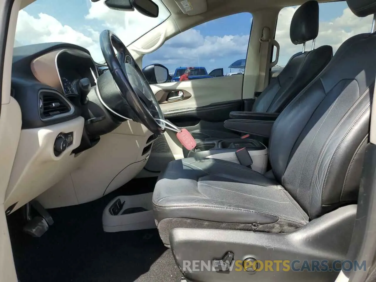 7 fotografías del automóvil dañado 2C4RC1BG4KR626710 CHRYSLER PACIFICA 2019