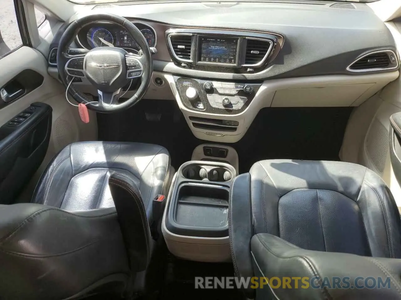8 fotografías del automóvil dañado 2C4RC1BG4KR626710 CHRYSLER PACIFICA 2019