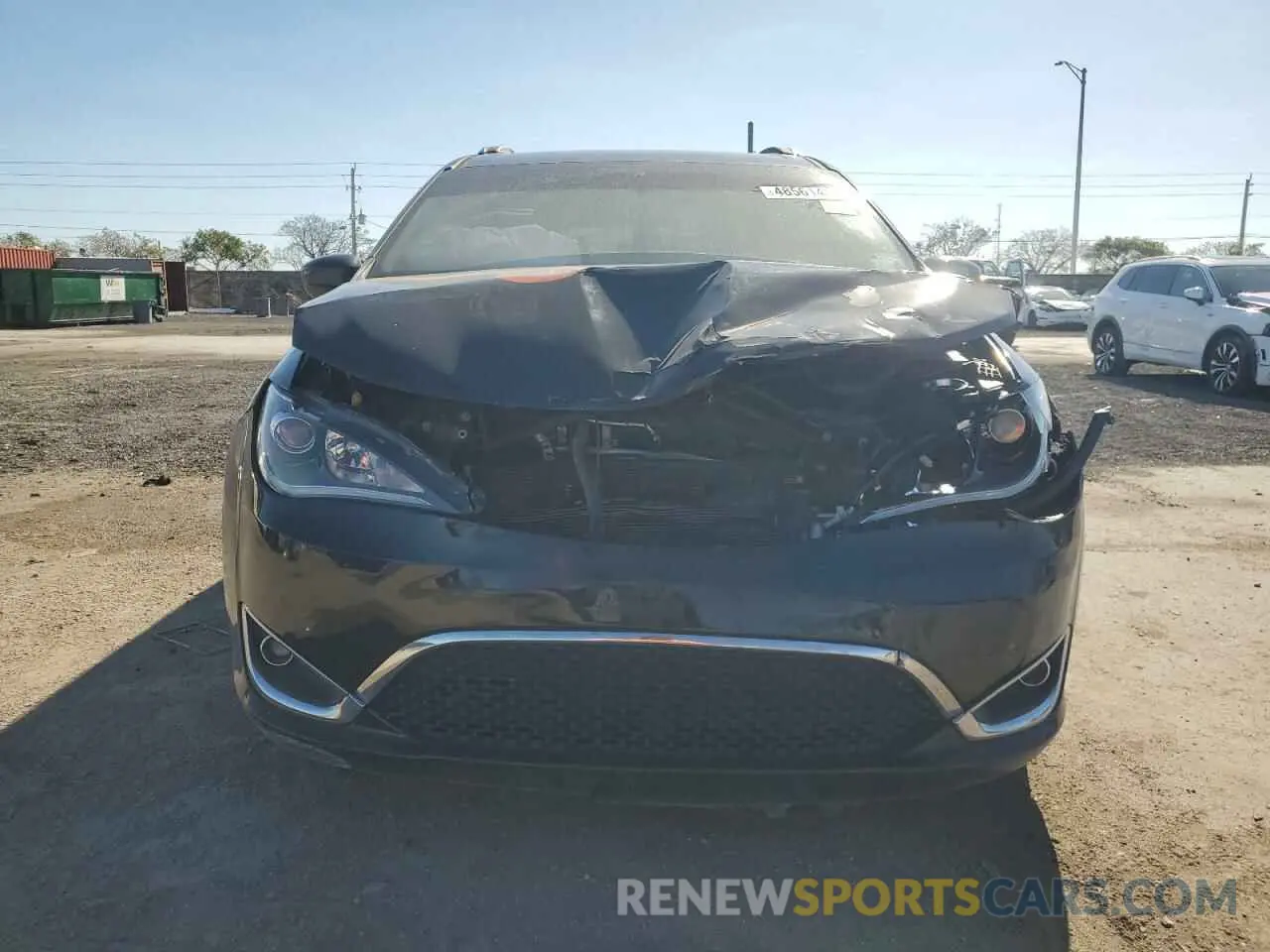 5 fotografías del automóvil dañado 2C4RC1BG5KR561043 CHRYSLER PACIFICA 2019