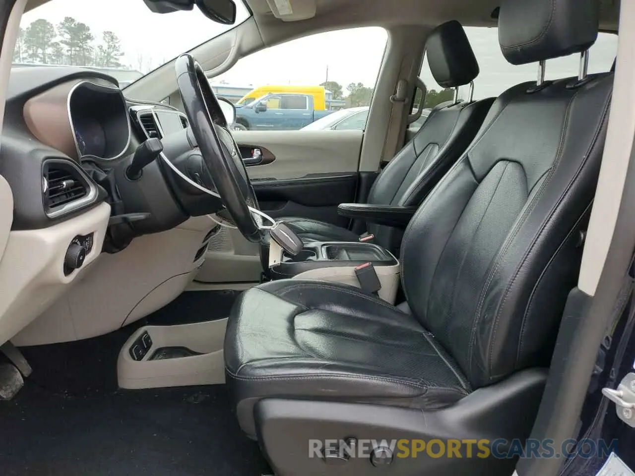 7 fotografías del automóvil dañado 2C4RC1BG6KR666075 CHRYSLER PACIFICA 2019