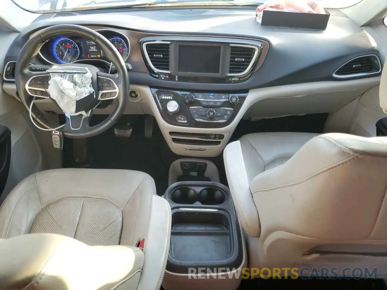 8 fotografías del automóvil dañado 2C4RC1BG6KR686391 CHRYSLER PACIFICA 2019